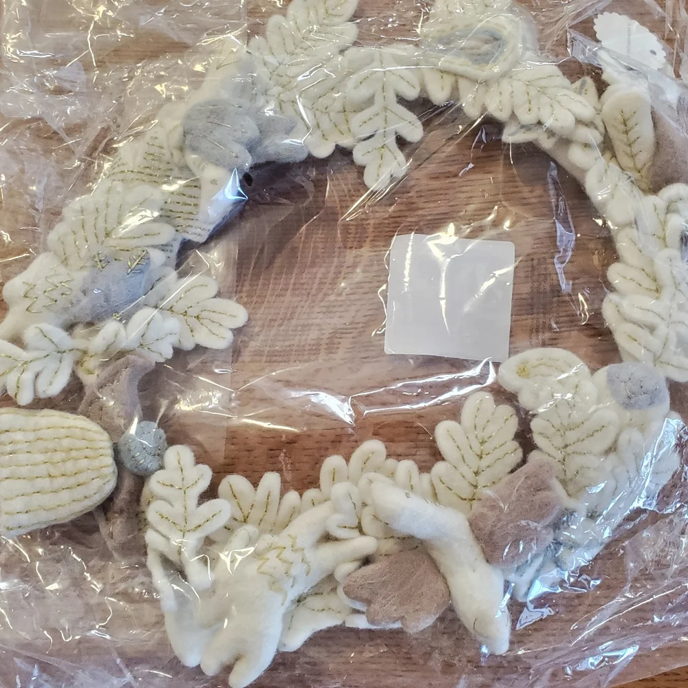 Anthropologie Nadia Wool Wreath
